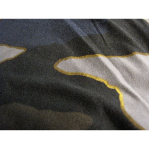 LuLaRoe TC Black Gray Gold Camo Leggings - Picture 2 of 3